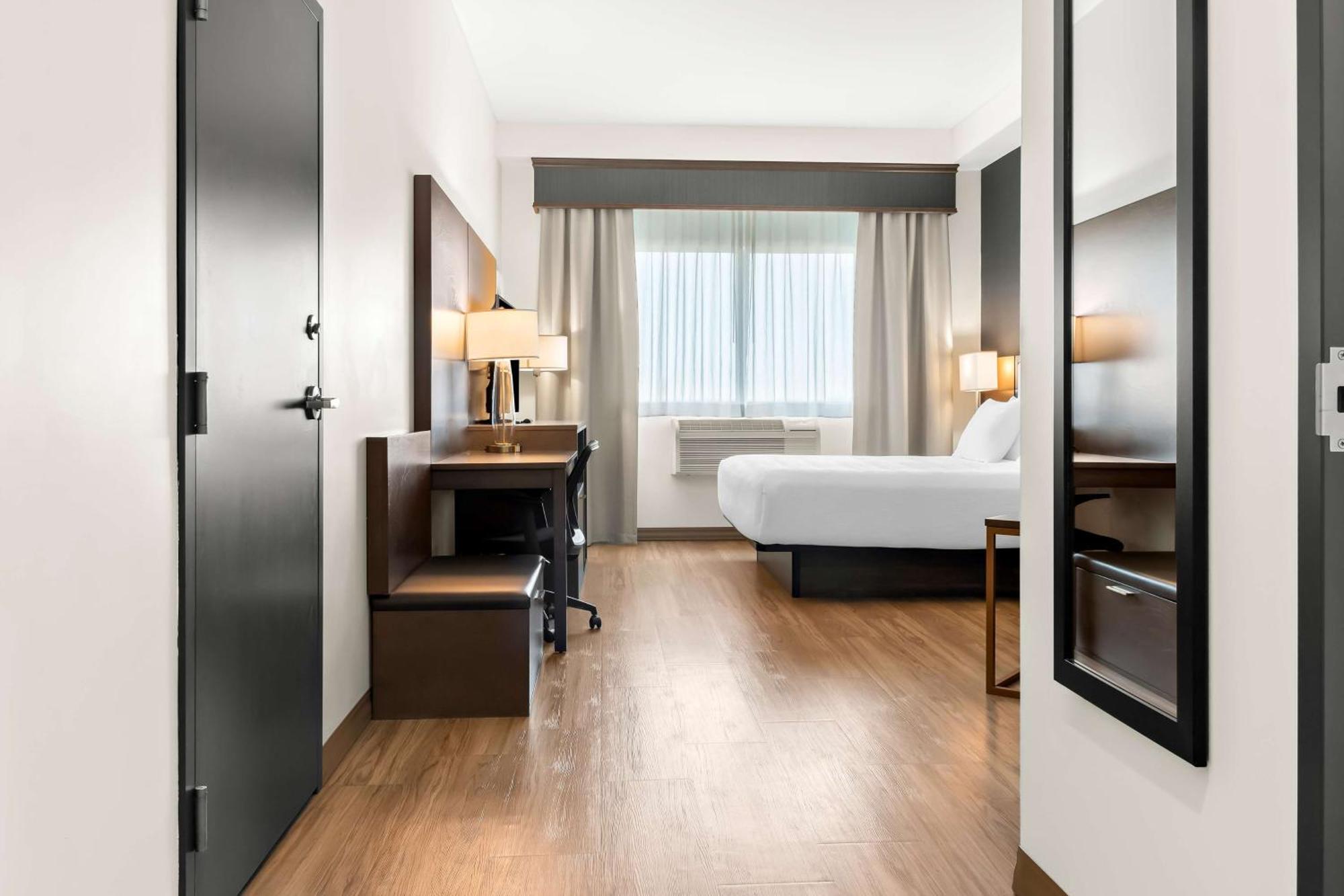 Best Western Plus Morden Exteriér fotografie